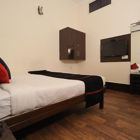 Hotel Vivek Continental Gwalior Eksteriør bilde